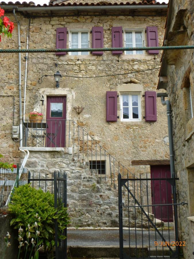 Maison De Village Saint-Paul-des-Fonts Exterior photo